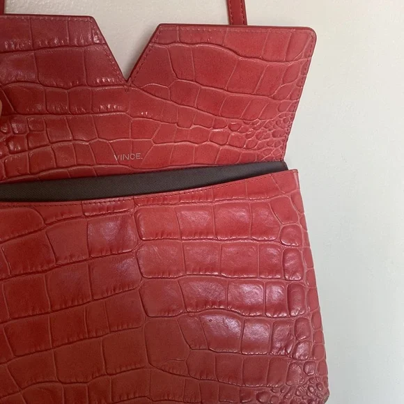 Vince Crossbody Bag | Red - Picture 4 of 6